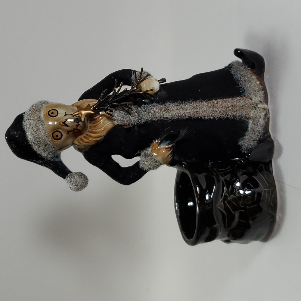 Yankee Candle Boney Bunch "Boney Claus" Tealight Holder